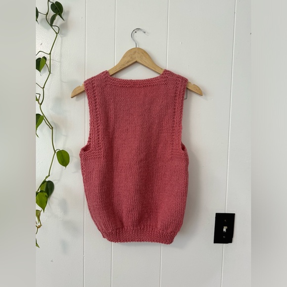 Vintage Hand-Knit Crocheted Pink Sweater Vest Size Small Cottagecore - Picture 2 of 5